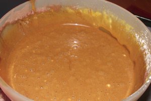 Rulada cu crema de fistic si ciocolata