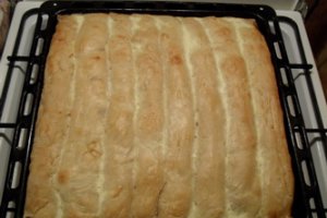 Placinta cu branza si stafide