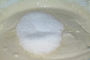 Prajitura de Iaurt cu Mascarpone (...300! ..)