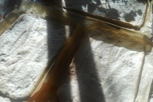 Prajitura cu nuca si crema de caise