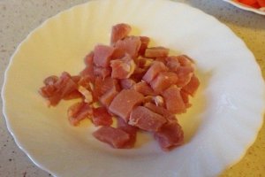 Mancare de mazare cu carne de porc