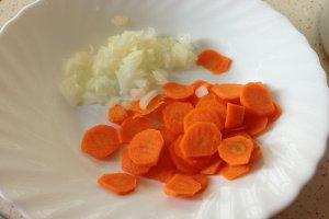 Varza scazuta cu aripi de pui