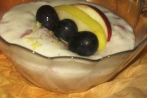 Lapte cu gris si galbena gutuie