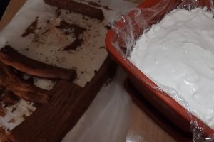 Tort Milch Schnitte in ghiveci