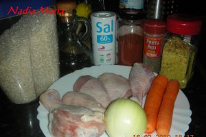 Pilaf de orez cu pulpe de pui
