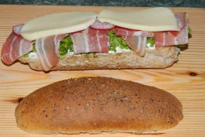 Sandvis cu bacon