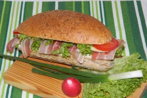 Sandvis cu bacon