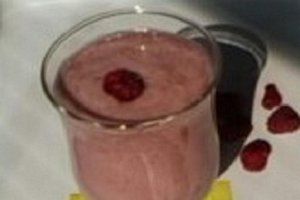 Milkshake de zmeura si banane