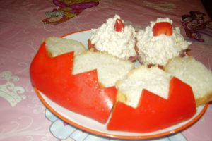 Rosii umplute cu icre de casa