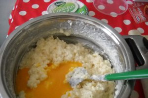 Tarta cu budinca de orez si visine