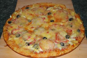 Pizza cu ou