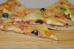 Pizza cu ou