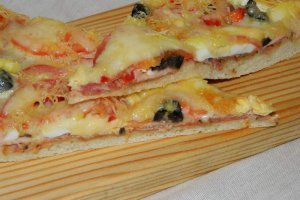 Pizza cu ou