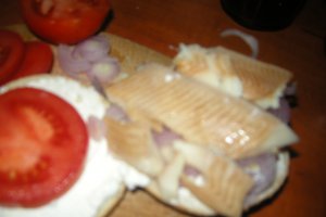 Sandvis cu file de pastrav