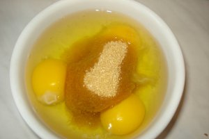 Prajitura cu crema de pere