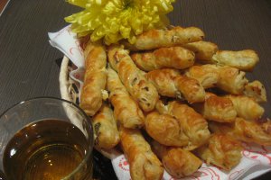 Saleuri cu branza si masline
