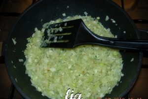 Ciulama de pui cu mamaliguta