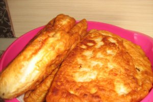 Aperitiv langosi cu branza