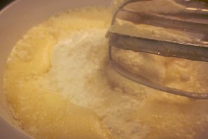 Guguluf cu dulceață de dovleac