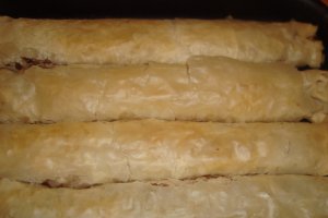 Strudel cu mere si nuca