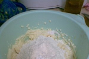 Reteta de preparare a papanasilor cu dulceata de afine