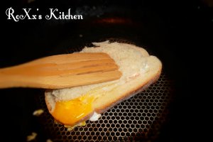 Sandwich cald cu ou