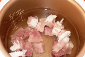 Ciorba cu carne de porc - Philips Multicooker