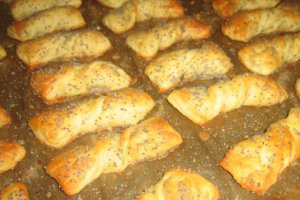 Saleuri din aluat foietaj (de casa)