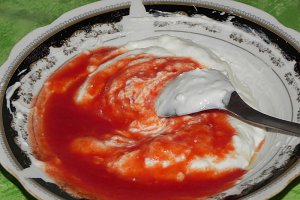 Pulpa de curcan in sos de smantana si rosii la Multicooker