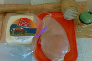 Piept de pui umplut cu cascaval la cuptor