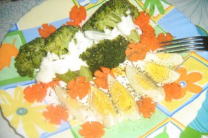 Salata de broccoli cu ou
