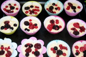 Muffins cu fructe de padure
