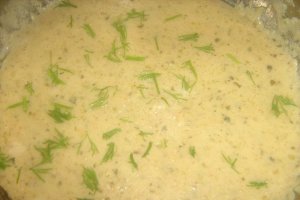 Cartofi la cuptor si sos de broccoli
