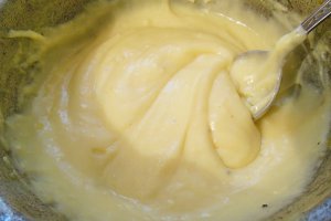 Foi cu mere si crema de vanilie