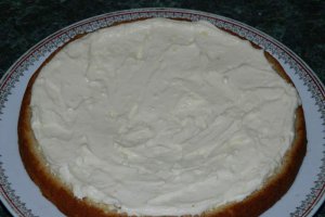 Tort cu crema de vanilie