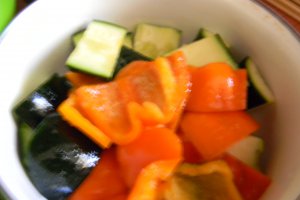 Frigarui cu  pui si zucchini