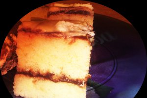 Prajitura cu budinca de ciocolata si sos caramel