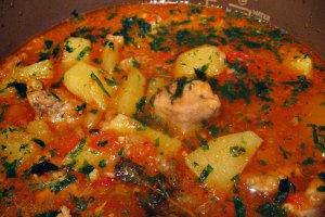 Tocanita de cartofi cu carne de porc la Multicooker