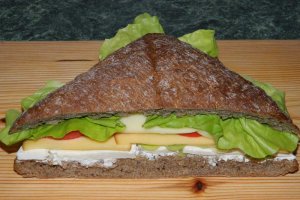 Sandvis quatro formaggi