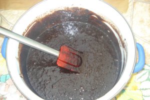 Tort de ciocolata cu visine