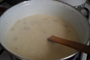 Conopida cu ciuperci si smantana