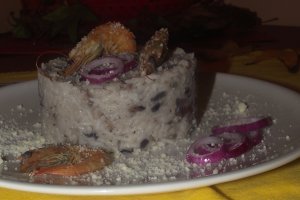 Orez cu fructe de mare