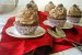 Cupcakes cu ciocolata si visine din visinata-2