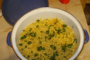 Garnitura simpla de Cuscus cu legume