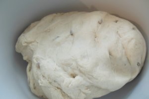 Paine cu seminte de floarea soarelui