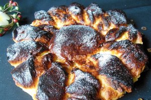 Placinta cu branza dulce "Floarea soarelui"
