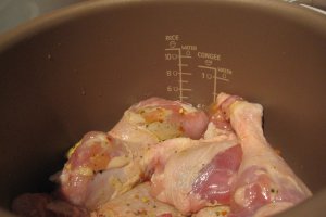 Friptura de pui in bere fara alcool, la Multicooker