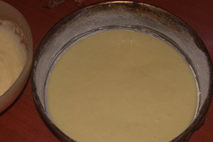 Tort cu crema de lamaie