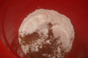 Tortulet cu doua creme