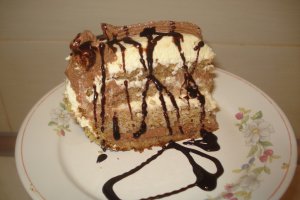 Tortulet cu doua creme